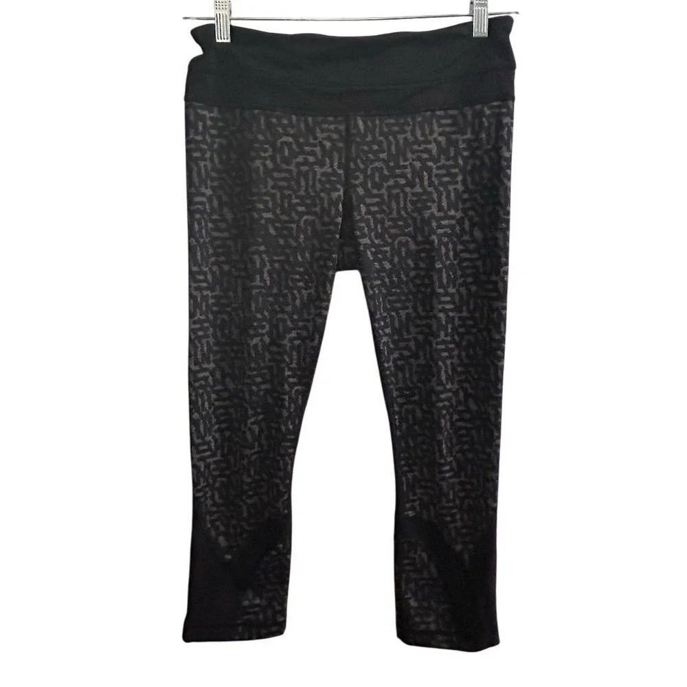 Lululemon Women's Black Inspire Crop Leggings Size 8 Running Yoga‎ Gym